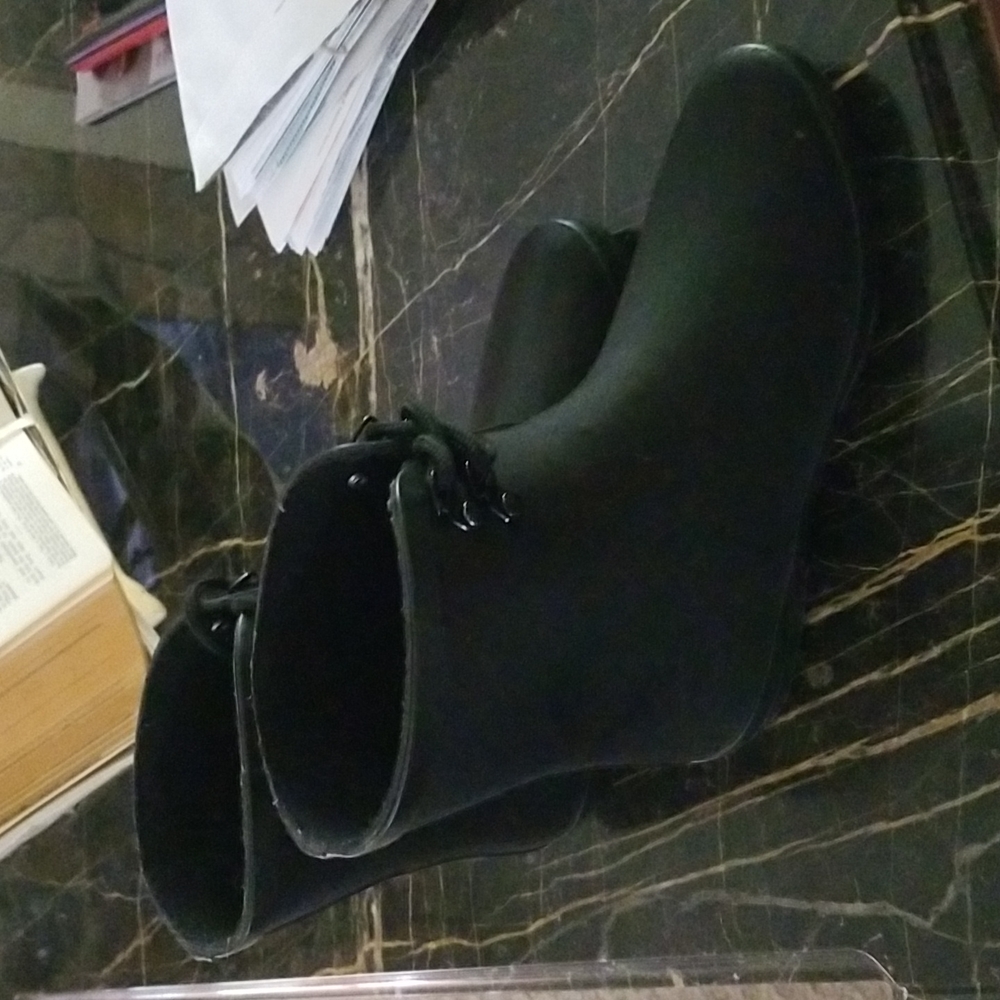 Rubber booties